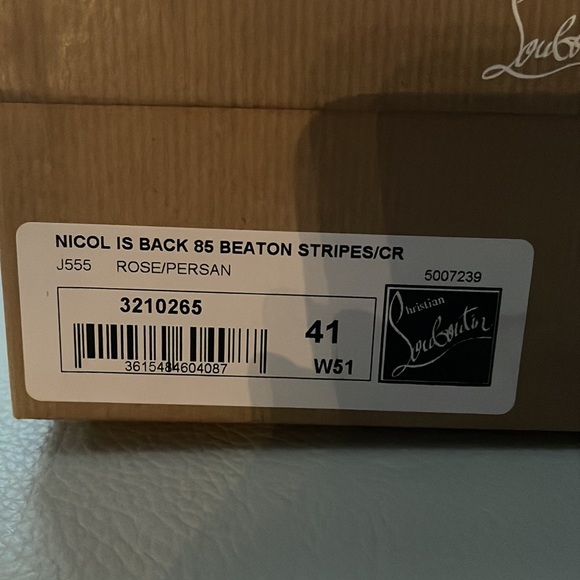 π―% AUTH Brand New Christian Louboutin sandals size 41 - Picture 9 of 10